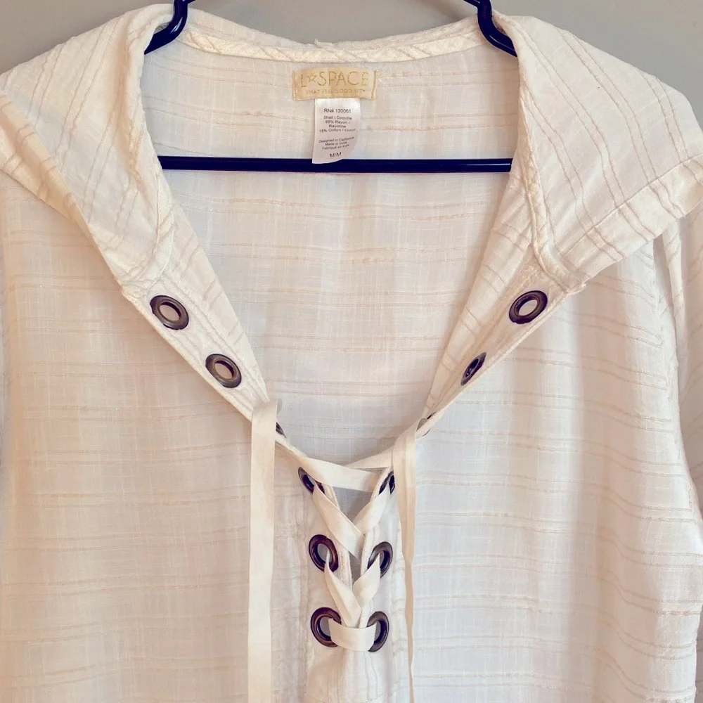 L*Space Love Letters Tunic Size Medium - Picture 6 of 9